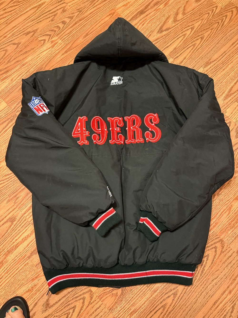 STARTER Black San Francisco 49ERS Hooded Team Jacket with Red Lettering